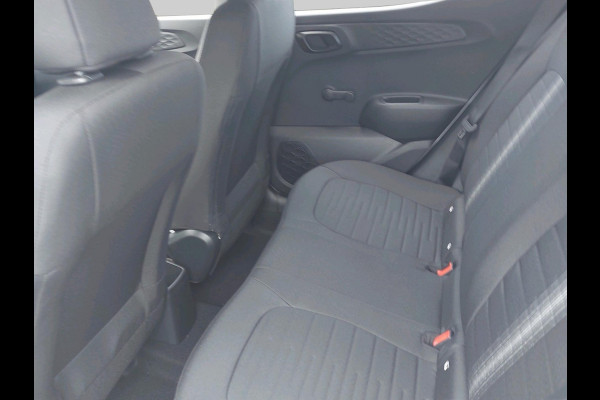 Hyundai i10 1.0 Comfort VAN: €22.125 VOOR: €18.625 .