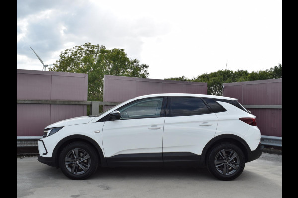 Opel Grandland 1.2 Turbo Level 2 130 PK | AUTOMAAT | ACHTERUITRIJCAMERA | CARPLAY | WINTERPAKKET | ALL SEASON BANDEN | 25.048 KM