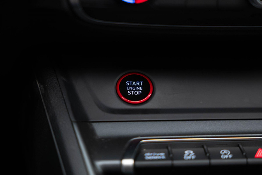 Audi RSQ3 TFSI quattro |Pano|B&O|Dodehoek|Camera|Ambient|Elek. stoelen|