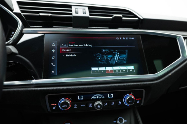 Audi RSQ3 TFSI quattro |Pano|B&O|Dodehoek|Camera|Ambient|Elek. stoelen|