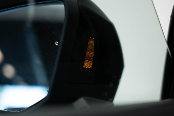 Audi RSQ3 TFSI quattro |Pano|B&O|Dodehoek|Camera|Ambient|Elek. stoelen|