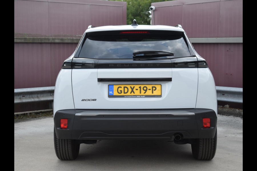 Peugeot 2008 1.2 PureTech 100 Allure NAVI & CARPLAY | CAMERA MET SENSOREN | E.C.C. |