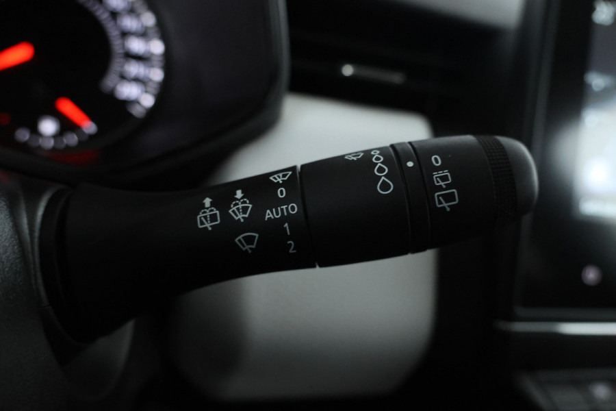 Renault Clio 1.0 TCe Intens Navigatie, Airco, Bluetooth, Cruise