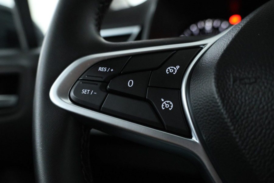 Renault Clio 1.0 TCe Intens Navigatie, Airco, Bluetooth, Cruise