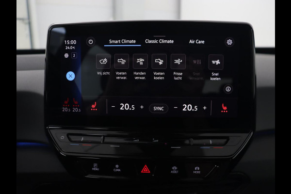 Volkswagen ID.3 First 58 kWh | Stoel & stuurverwarming | Adaptive cruise | Camera | Carplay | Navigatie | Full LED | Parkeerhulp | 18" lichtmetalen velgen
