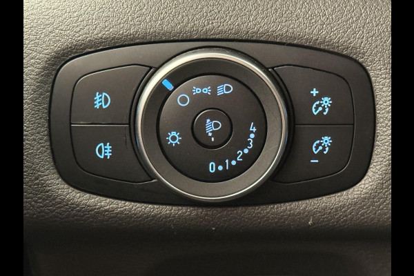 Ford Transit Custom 280 2.0 TDCI L1H1 Trend Automaat Navi DAB Parkeersensoren Airco Camera Carplay