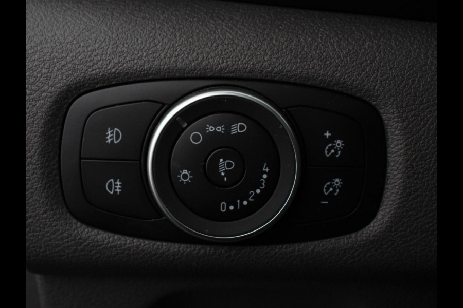 Ford Transit Custom 280 2.0 TDCI L1H1 130pk Trend Edition Automaat | Navigatie | DAB| PDC | Airco | Camera | Apple Carplay/Android Auto | Trekhaak | Lichtmetalen Velgen