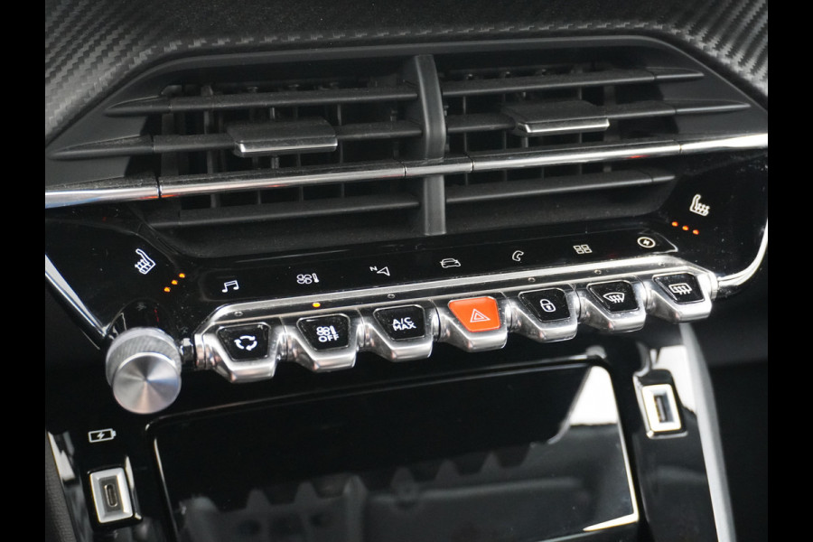 Peugeot e-208 EV Active 50kWh Automaat Apple Carplay Android Auto Navi Ecc 360°Camera Cruise Control Stoelverwarming Pdc DAB+ Keyless Privacy Glas Led Isofix Regen-Lichtsensor Rijstrooksensor Verkeersbord detectie