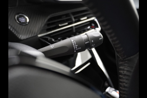Peugeot e-208 EV Active 50kWh Automaat Apple Carplay Android Auto Navi Ecc 360°Camera Cruise Control Stoelverwarming Pdc DAB+ Keyless Privacy Glas Led Isofix Regen-Lichtsensor Rijstrooksensor Verkeersbord detectie