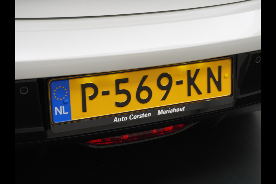 Peugeot e-208 EV Active 50kWh Automaat Apple Carplay Android Auto Navi Ecc 360°Camera Cruise Control Stoelverwarming Pdc DAB+ Keyless Privacy Glas Led Isofix Regen-Lichtsensor Rijstrooksensor Verkeersbord detectie