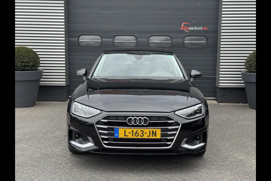 Audi A4 Limousine 35 TFSI S-Line | Navigatie | Digitale Dashboard | Matrix LED | DAB |