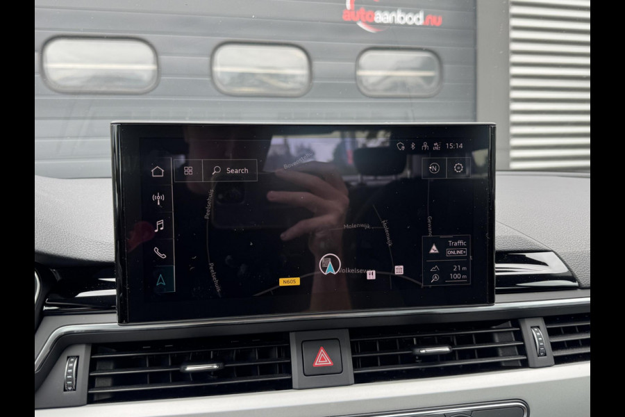 Audi A4 Limousine 35 TFSI S-Line | Navigatie | Digitale Dashboard | Matrix LED | DAB |