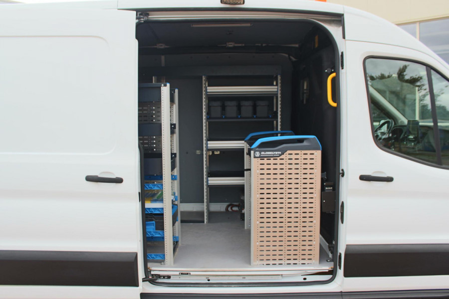 Ford Transit 350 2.0 TDCI L2H2 Trend SORTIMO, Navigatie, Camera, Flits verlichting, Powerstation 3500W, Standkachel motor en interieur