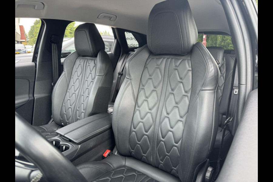Peugeot 3008 1.6 HYbrid 300 Allure PHEV | 4x4 | Trekhaak | Nappa leder | Stoelverwarming | Achteruitrijcamera | Navigatie