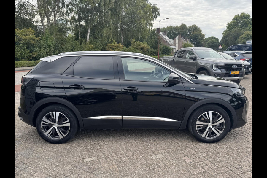 Peugeot 3008 1.6 HYbrid 300 Allure PHEV | 4x4 | Trekhaak | Nappa leder | Stoelverwarming | Achteruitrijcamera | Navigatie