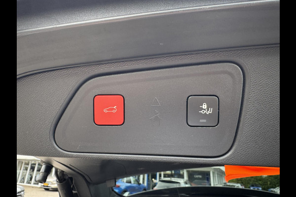 Peugeot 3008 1.6 HYbrid 300 Allure PHEV | 4x4 | Trekhaak | Nappa leder | Stoelverwarming | Achteruitrijcamera | Navigatie