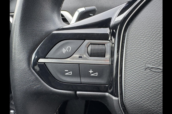 Peugeot 3008 1.6 HYbrid 300 Allure PHEV | 4x4 | Trekhaak | Nappa leder | Stoelverwarming | Achteruitrijcamera | Navigatie