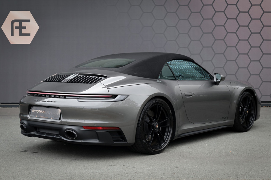 Porsche 911 Cabrio 3.0 Carrera 4 GTS | ACHTERASBESTURING | ADAPTIVE SPORTSTOELLEN PLUS | DECOR MAT CARBON | LICHT DESIGN PACK | SPORT DESIGN