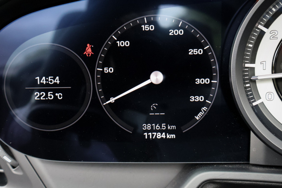 Porsche 911 Cabrio 3.0 Carrera 4 GTS | ACHTERASBESTURING | ADAPTIVE SPORTSTOELLEN PLUS | DECOR MAT CARBON | LICHT DESIGN PACK | SPORT DESIGN