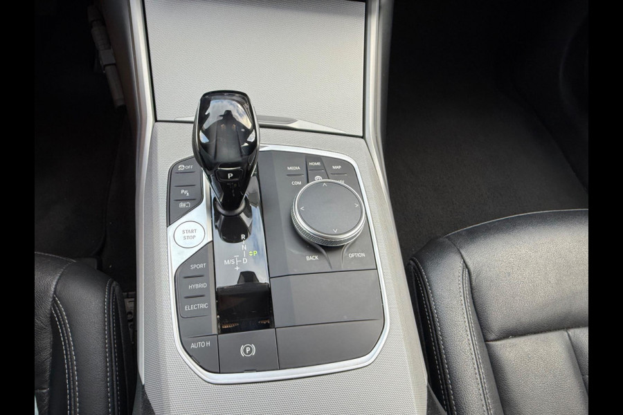 BMW 3 Serie Touring 320e Individual, Laser, Bus. Ed. Plus (NL-auto NAP)