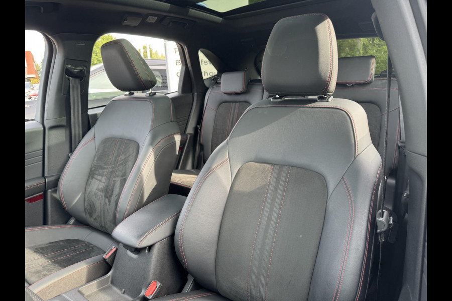 Ford Kuga 2.5 FHEV ST-Line X | SCI | 190pk | Driver Assistance Pack | Winterpack | Panoramadak | Technology Pack | Geen Stekker nodig | All Season banden