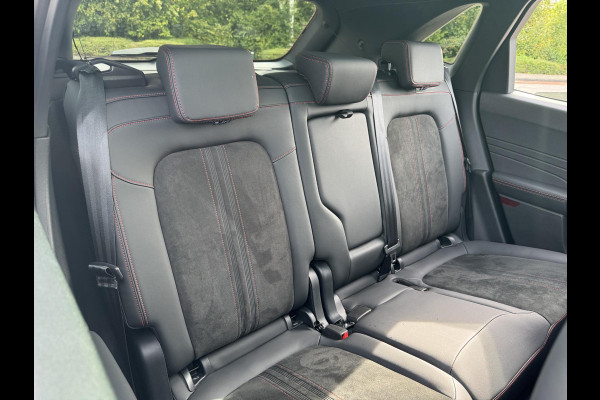 Ford Kuga 2.5 FHEV ST-Line X | SCI | 190pk | Driver Assistance Pack | Winterpack | Panoramadak | Technology Pack | Geen Stekker nodig | All Season banden