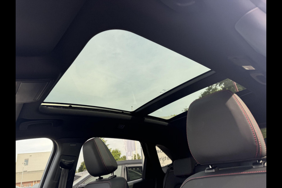 Ford Kuga 2.5 FHEV ST-Line X | SCI | 190pk | Driver Assistance Pack | Winterpack | Panoramadak | Technology Pack | Geen Stekker nodig | All Season banden