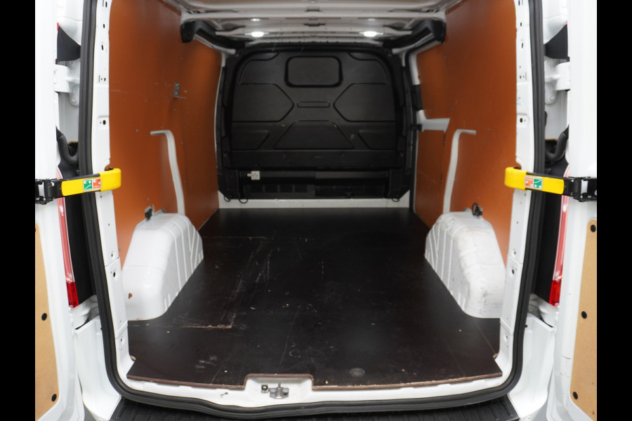 Ford Transit Custom 280 2.0TDCI 130PK L1H1 3-Persoons Apple Carplay Android Auto Airco Trekhaak Camera Cruise Control Pdc Voorruitverwarming Trend Regen-Lichtsensor Betonplex Vloer Wandbetimmering Schuifdeur Euro 6 385NM Koppel Zeer Compleet!