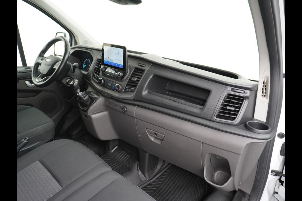Ford Transit Custom 280 2.0TDCI 130PK L1H1 3-Persoons Apple Carplay Android Auto Airco Trekhaak Camera Cruise Control Pdc Voorruitverwarming Trend Regen-Lichtsensor Betonplex Vloer Wandbetimmering Schuifdeur Euro 6 385NM Koppel Zeer Compleet!
