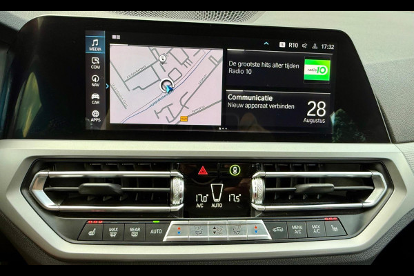 BMW 3 Serie Touring 320e Individual, Laser, Bus. Ed. Plus (NL-auto NAP)