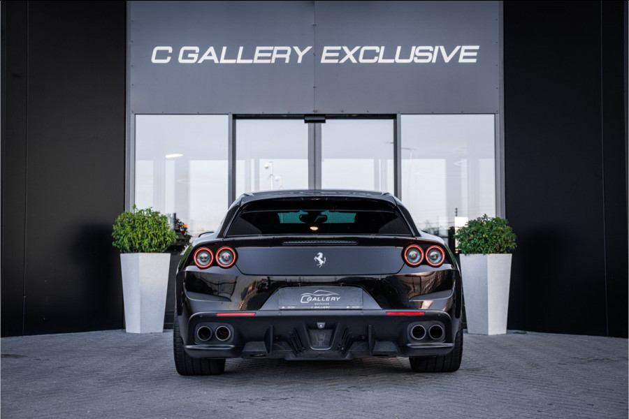Ferrari GTC4Lusso T 3.9 V8 - Nero Daytona | Passenger Display | Lift | Stoelkoeling | Memory