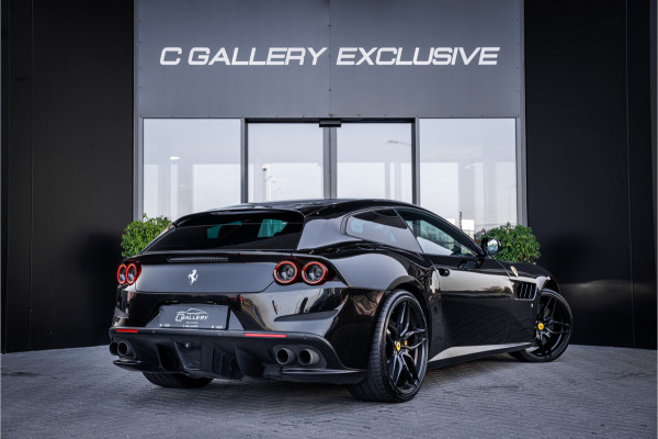 Ferrari GTC4Lusso T 3.9 V8 - Nero Daytona | Passenger Display | Lift | Stoelkoeling | Memory