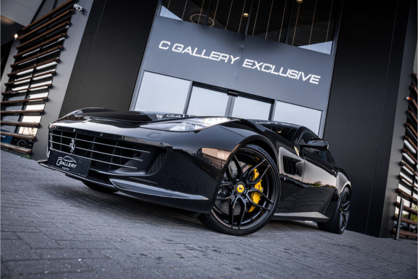Ferrari GTC4Lusso T 3.9 V8 - Nero Daytona | Passenger Display | Lift | Stoelkoeling | Memory