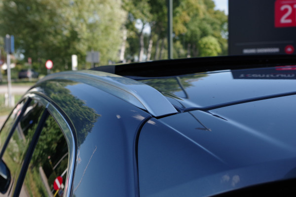 Volvo XC60 2.0 T8 Plug-in Hybrid AWD Inscription 390 PK, Panoramadak, 360 Camera, Leder