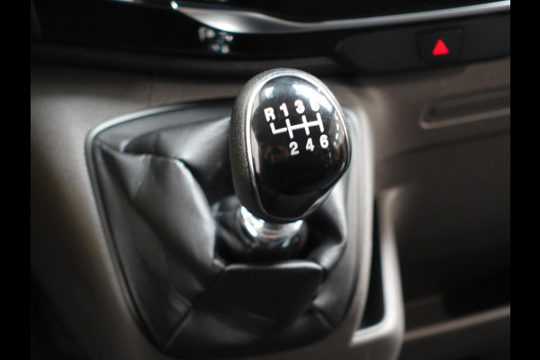 Ford Transit 105pk 2.0 L2H2 Trend Airco Trekhaak Navi Cruise Airco Navi Cruise Control Trekhaak