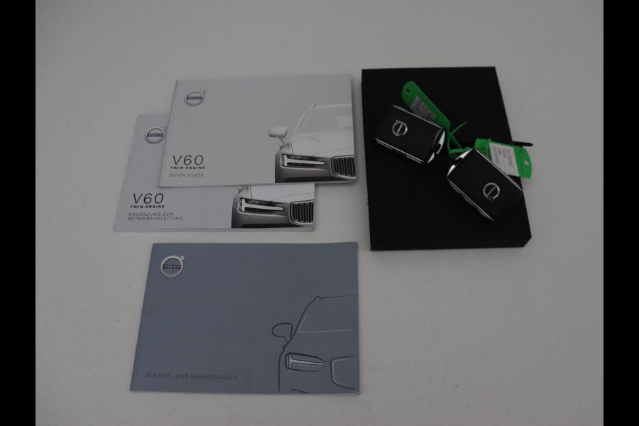 Volvo V60 2.0 T8 Recharge AWD R-Design | Panoramadak | Stoelventilatie | Harman/Kardon | Leder | Carplay | Camera | Memory | Stoelverwarming | Navigatie | PHEV | Plug In