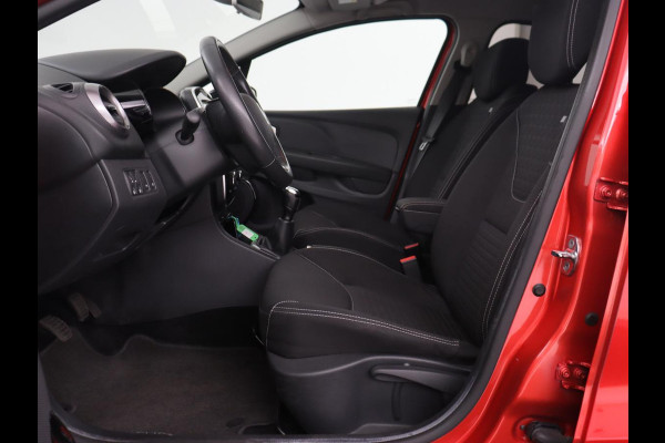 Renault Clio 0.9 TCe Limited | Navigatie | Climate control | Parkeerhulp | Cruise control | Bluetooth | Getint glas