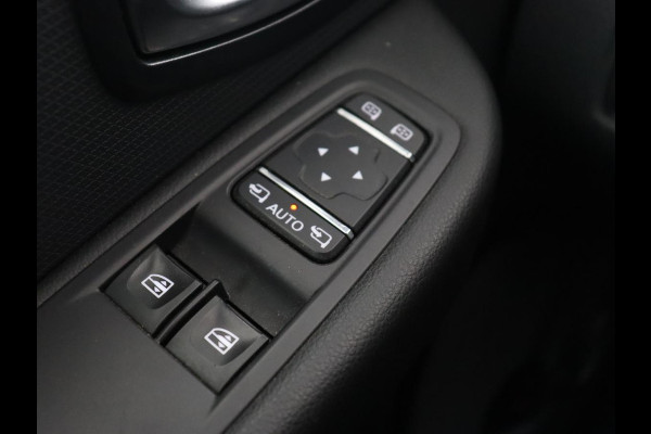 Renault Clio 0.9 TCe Limited | Navigatie | Climate control | Parkeerhulp | Cruise control | Bluetooth | Getint glas