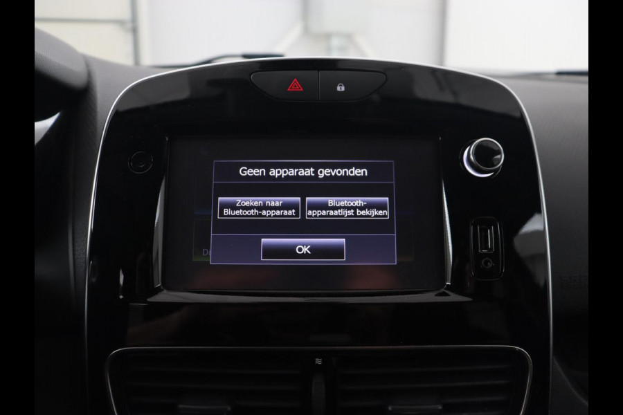 Renault Clio 0.9 TCe Limited | Navigatie | Climate control | Parkeerhulp | Cruise control | Bluetooth | Getint glas