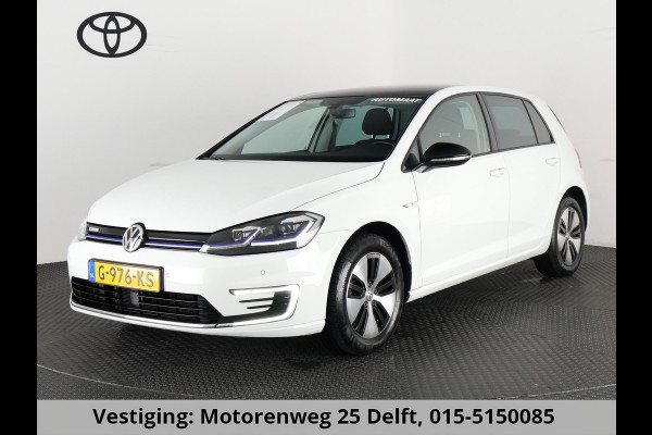 Volkswagen e-Golf FULL ELECTRIC.136 PK.WARMTEPOMP. ACCUTEST 90 %!! 1e EIG.100% ONDERHOUDEN!!! DIGITAAL DASHBOARD. ALS NIEUW TOT 2 JAAR GARANTIE *