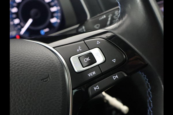 Volkswagen e-Golf FULL ELECTRIC.136 PK.WARMTEPOMP. ACCUTEST 90 %!! 1e EIG.100% ONDERHOUDEN!!! DIGITAAL DASHBOARD. ALS NIEUW TOT 2 JAAR GARANTIE *