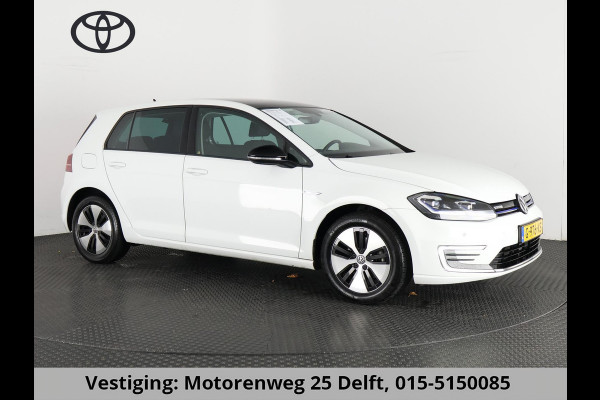 Volkswagen e-Golf FULL ELECTRIC.136 PK.WARMTEPOMP. ACCUTEST 90 %!! 1e EIG.100% ONDERHOUDEN!!! DIGITAAL DASHBOARD. ALS NIEUW TOT 2 JAAR GARANTIE *
