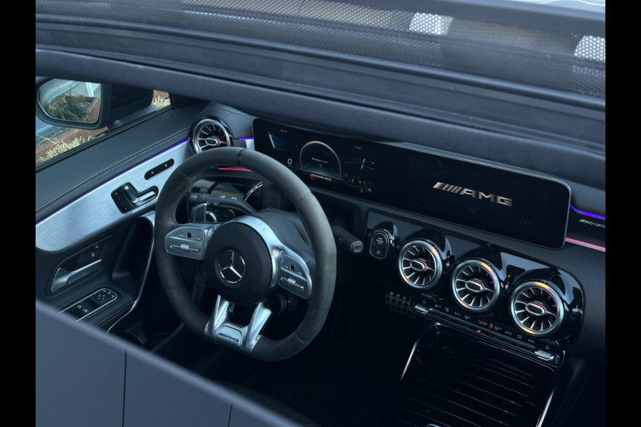 Mercedes-Benz A-Klasse AMG 45 S 4M+ Ed1 SCHAALSTOELEN PANO CAMERA NAVI CAMERA