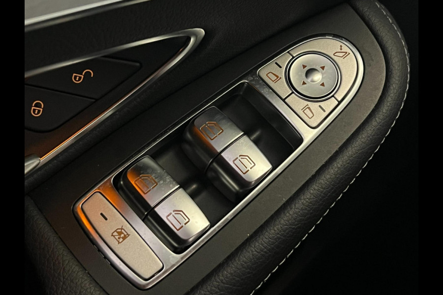 Mercedes-Benz C-Klasse Estate 180 / AMG / NL-auto / Leder / Distronic