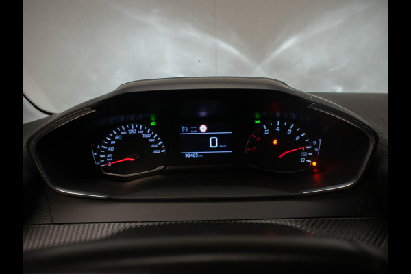 Peugeot 208 1.2 PureTech Blue Lease Active Sport (APPLE CARPLAY,NAVI,CRUISE,LED,PDC,CLIMATE,DAB,SPORTSTOELEN,LM VELGEN,NETTESTAAT)
