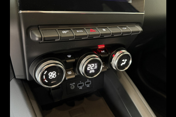 Renault Clio 1.0 TCe Intens | Groot Navi | 360 | ACC | Blindspot | 17" | PDC V+A | Carplay | Dealer onderhouden!