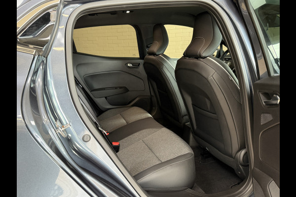 Renault Clio 1.0 TCe Intens | Groot Navi | 360 | ACC | Blindspot | 17" | PDC V+A | Carplay | Dealer onderhouden!