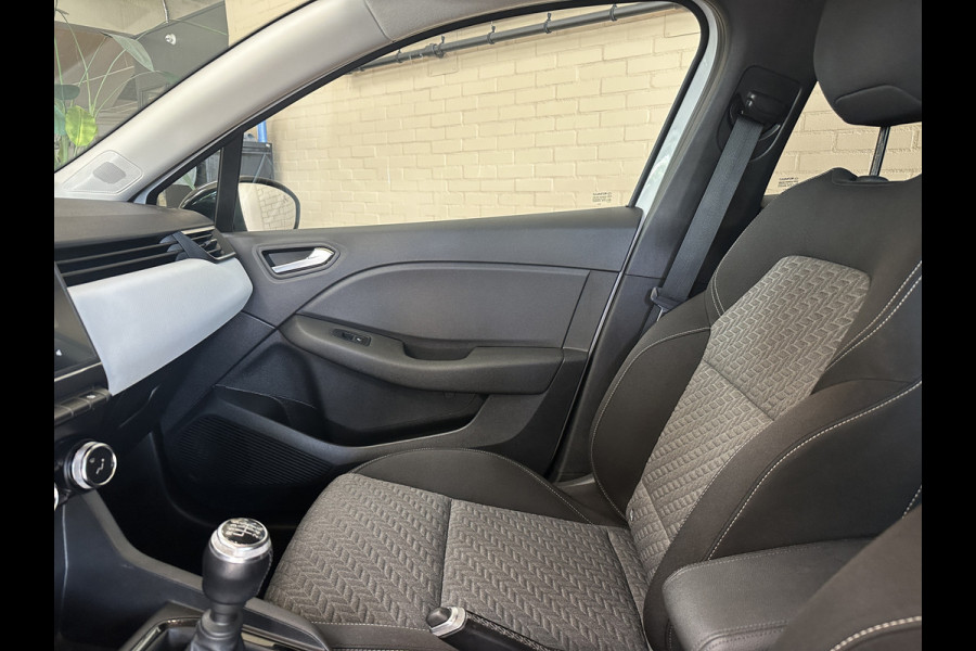 Renault Clio 1.0 TCe 90pk Techno | Navi | Camera | 16" | PDC V+A | Carplay |
