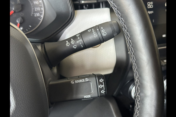 Renault Clio 1.0 TCe 90pk Techno | Navi | Camera | 16" | PDC V+A | Carplay |