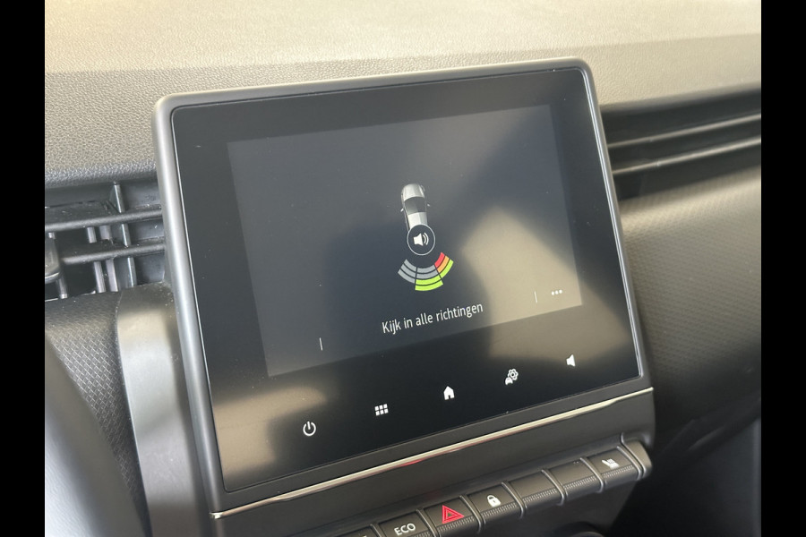 Renault Clio 1.0 TCe 100 pk AUT | Navi Carplay | 15" | Airco | PDC | Cruise control | Stoelverwarming | Keurig nette Clio Automaat!